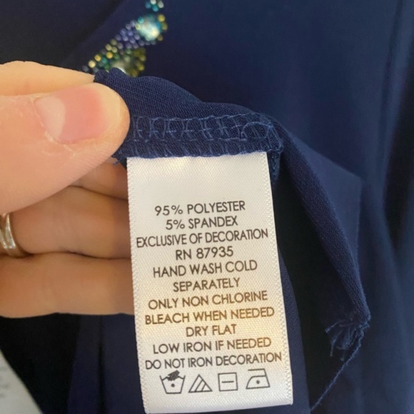 Susan Graver New with tags Liquid Knit Tiered Embellished Top blue large - Picture 7 of 10